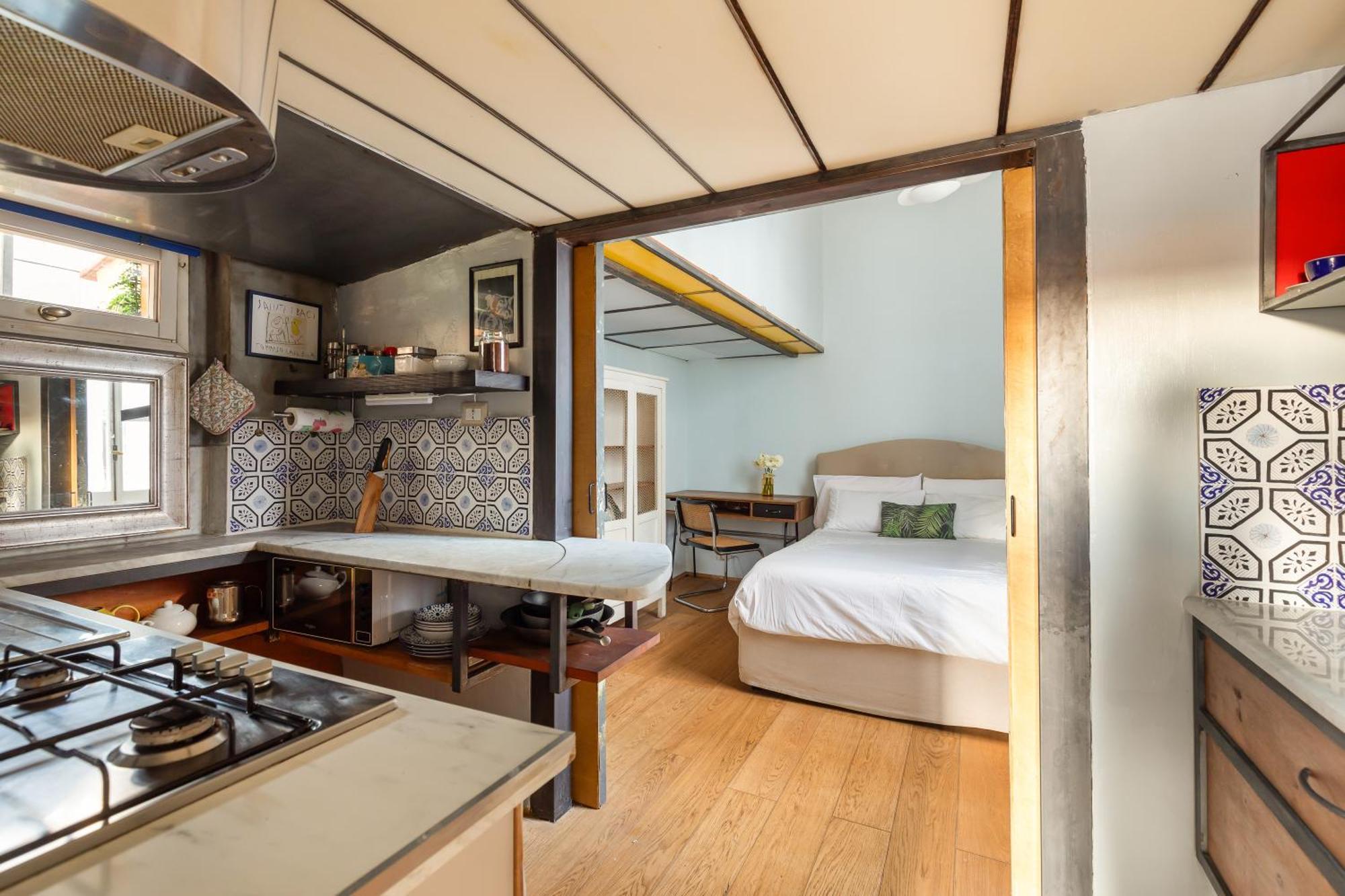 Penthouse In Exclusive Borgo Pio District Apartment Rome Exterior photo